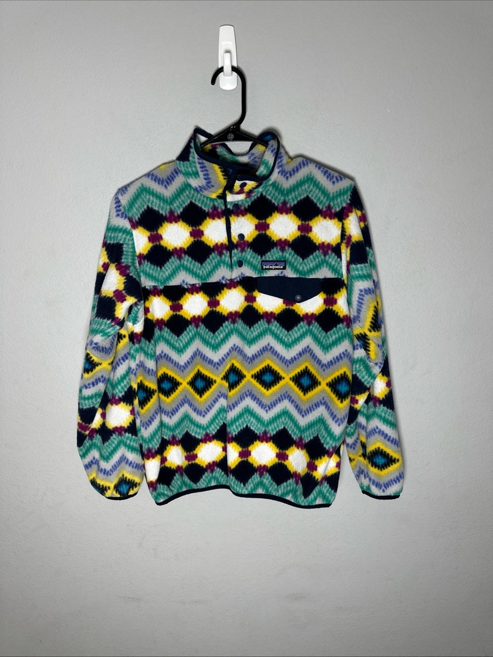 Patagonia women’s Synchilla Snap T Fleece Pullover - Green, Yellow, Navy, White